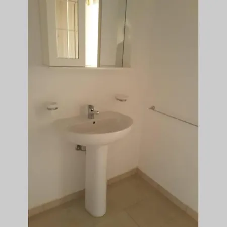 Ampio Con Piscina In Prossimita Del Mare Apartamento *